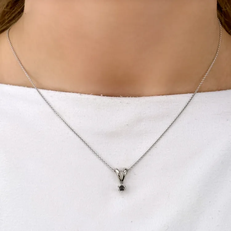 schwarz Diamant Anhänger in 14 karat Weißgold 0,10 ct