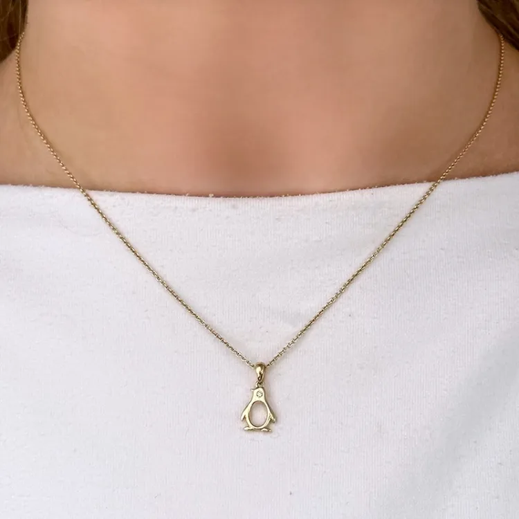 Pinguin Diamant Goldanhänger in 14 karat Gold 0,01 ct