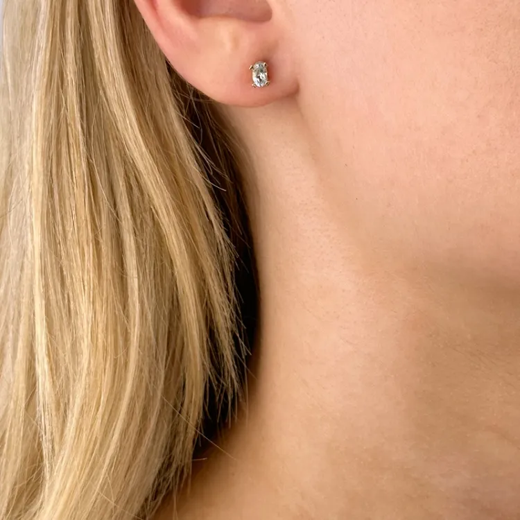 Aquamarin ohrstecker in 14 karat gold mit aquamarinen