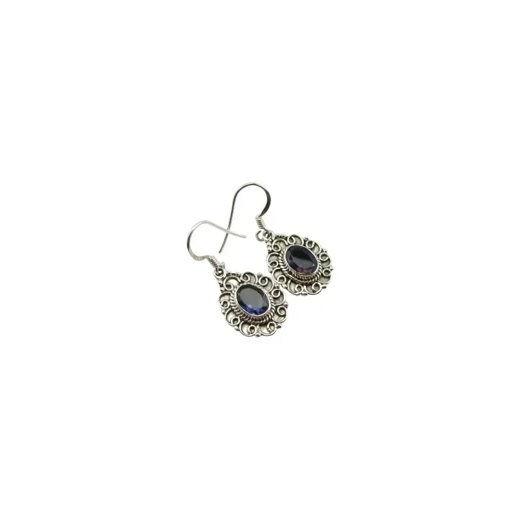 Ovalen violettem Ohrringe in oxidiertem Sterlingsilber