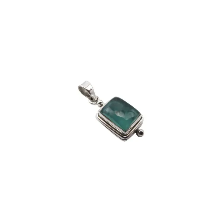 Elegant viereckigem grün Anhänger aus oxidiertem Sterlingsilber