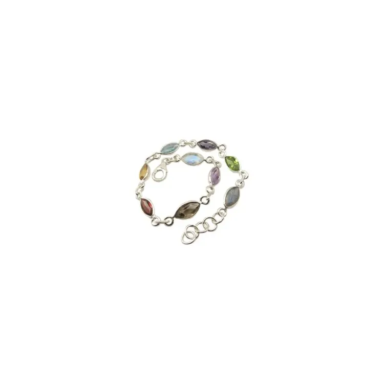 Ovaler mehrfarbigem Armband aus Silber