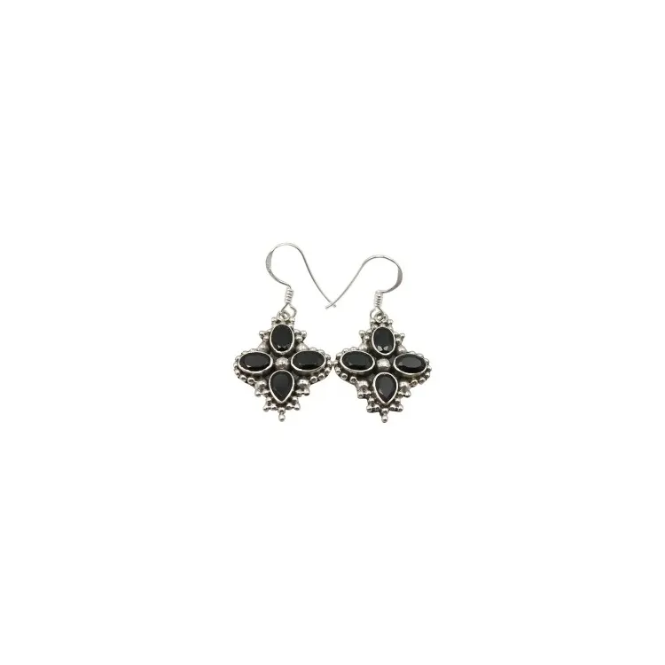 Onyxe Ohrringe in oxidiertem Sterlingsilber