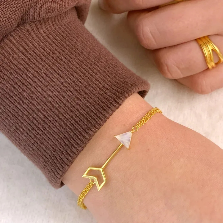 Pfeil Armband aus vergoldetem Sterlingsilber und Anhänger aus vergoldetem