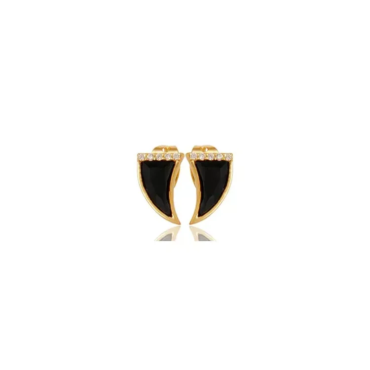 Horn schwarzem Onyx Ohrstecker in vergoldetem Sterlingsilber