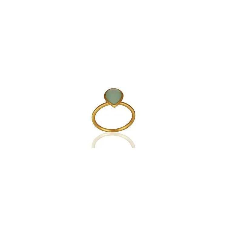 Tropfen Chalzedon Ring aus vergoldetem Sterlingsilber