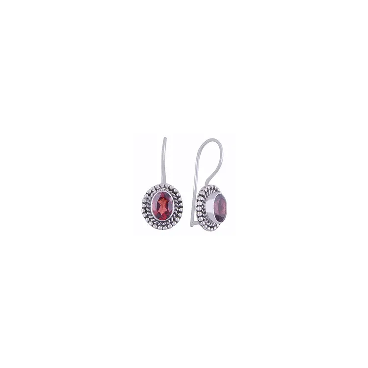 Granat Ohrringe in oxidiertem Sterlingsilber