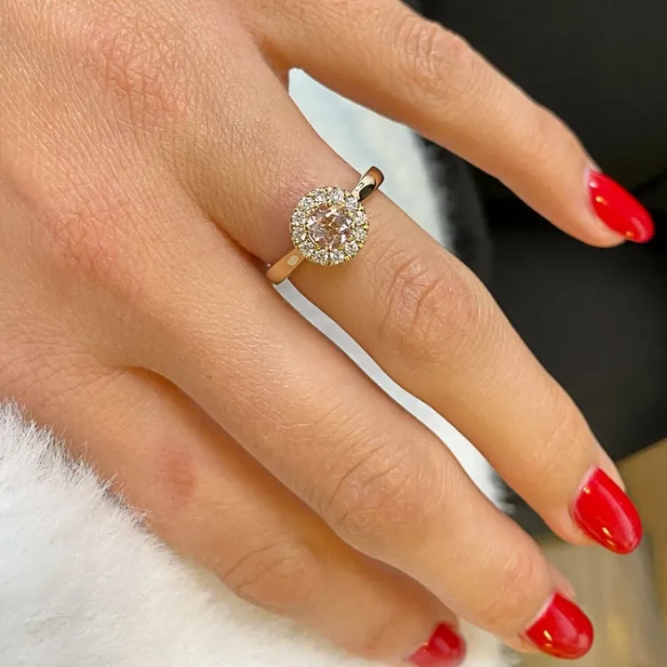 morganit Diamantring in 14 Karat Gold 0,43 ct 0,22 ct