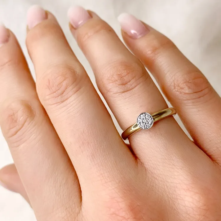 Diamantring in 14 Karat Gold- und Weißgold 0,07 ct
