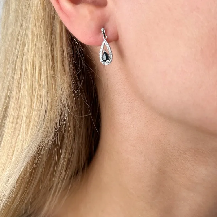 Tropfen blauem Saphir Diamantohrringe in 14 Karat Weißgold mit Diamant und Saphir 