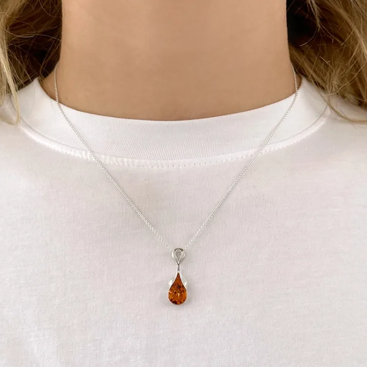 Elegant tropfen bernstein anhänger aus silber