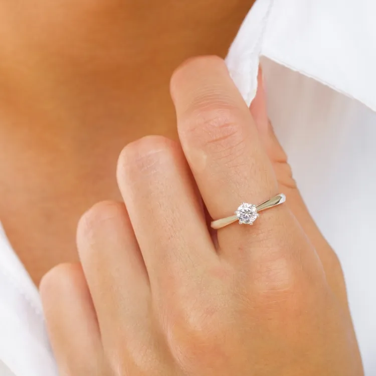 Zirkon Solitärring aus Silber