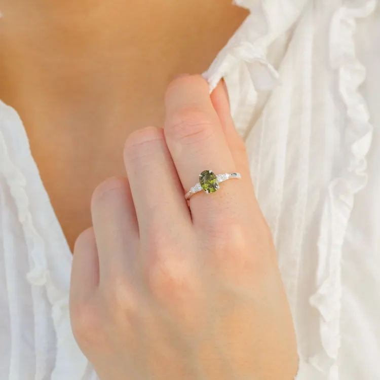 grünem Zirkon Ring aus Silber