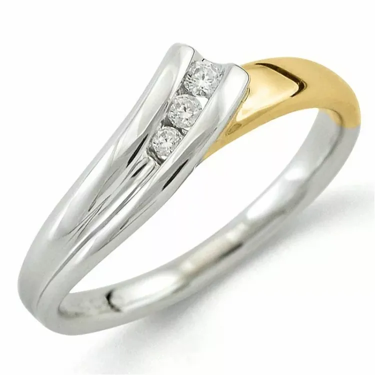 Diamant Ring in 9 Karat Gold- und Weißgold 0,06 ct