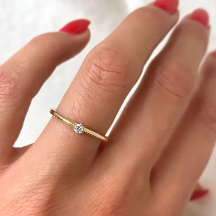 0,05 ct Solitärring in 14 Karat Gold 0,05 ct