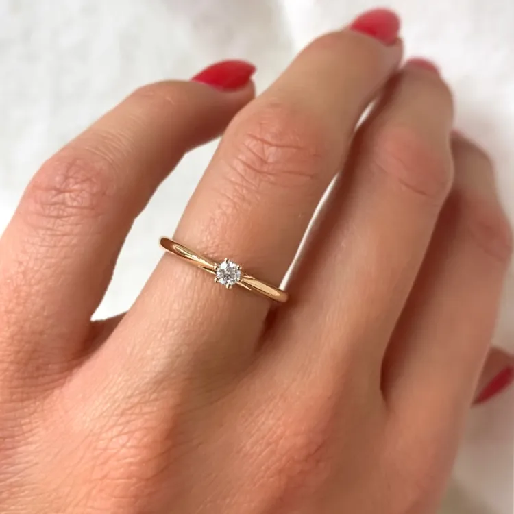 0,10 ct Diamant Solitärring in 14 Karat Gold 0,10 ct