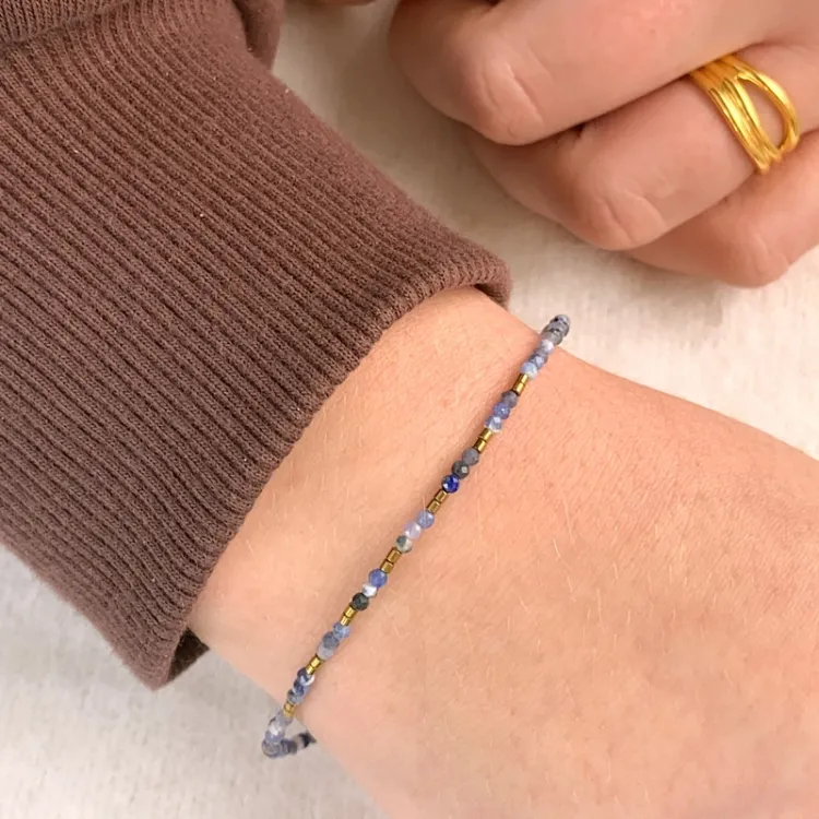Schmuckstein Armband mit Sodalit und hematite - Loom Stones