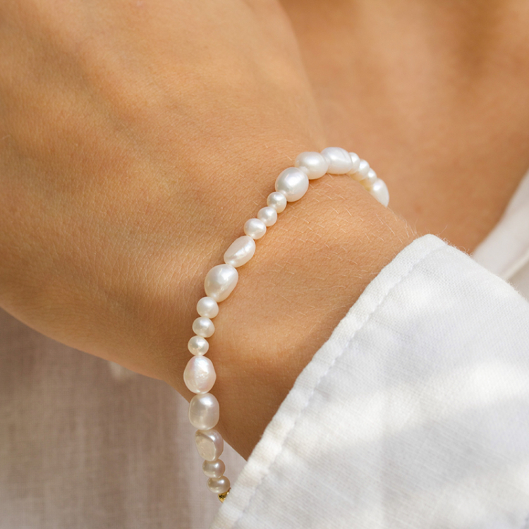 Verschiedenen Größen Armband mit Süßwasserperle