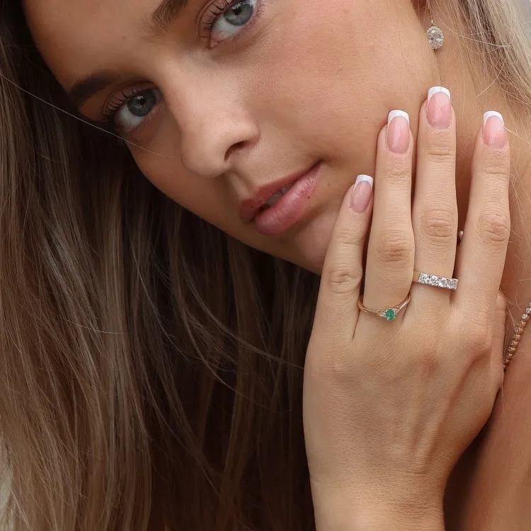lab grown Diamant Memoirering in 14 Karat Gold 5 x 0,20 ct