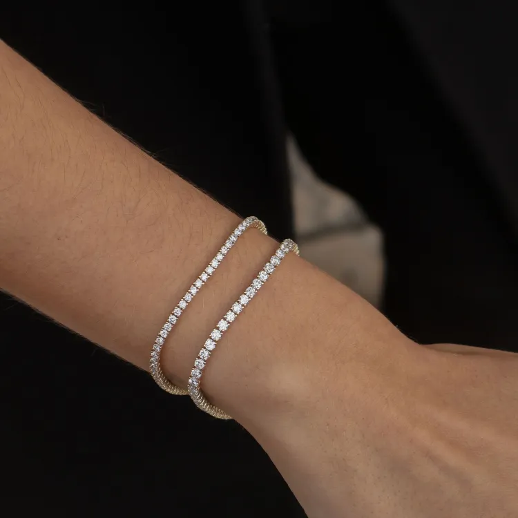 Tennisarmband 2,69 ct aus 14 Karat Gold