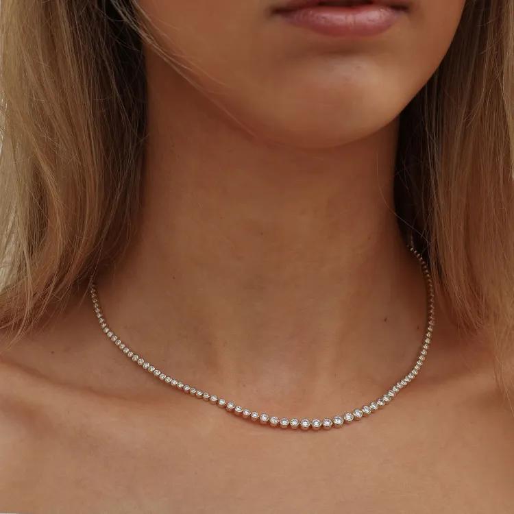 45 cm lab grown Diamant Halskette in 14 karat Gold 6,02 ct