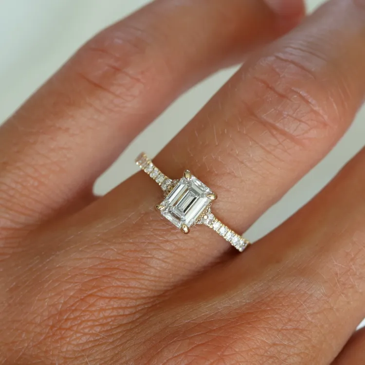 lab grown Diamant Ring in 14 Karat Gold 1,0 ct 0,25 ct