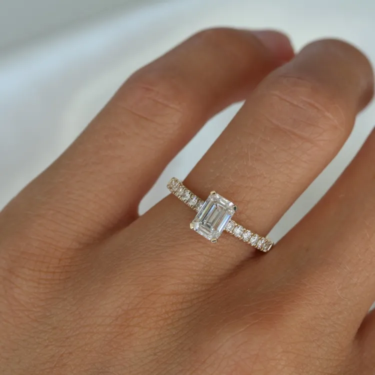 lab grown Diamant Ring in 14 Karat Gold 1,0 ct 0,26 ct