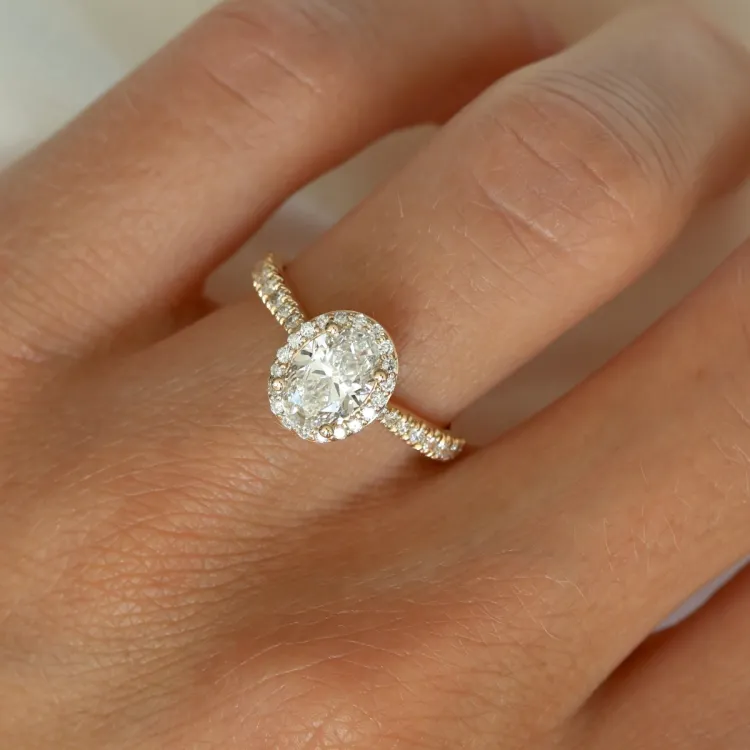 ovaler lab grown Diamant Ring in 14 Karat Gold 1,0 ct 0,33 ct
