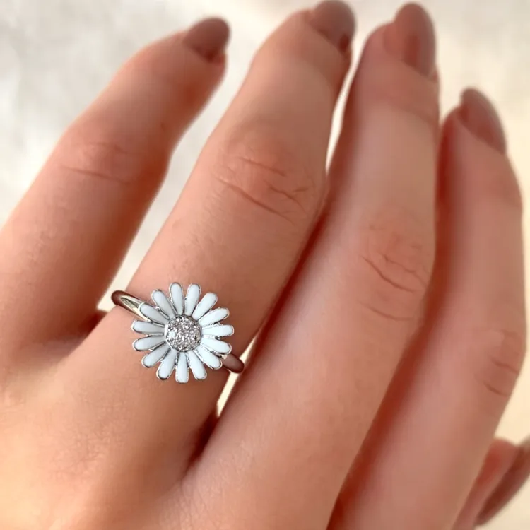 11 mm Marguerite Zirkon Ring aus Silber - Matilda
