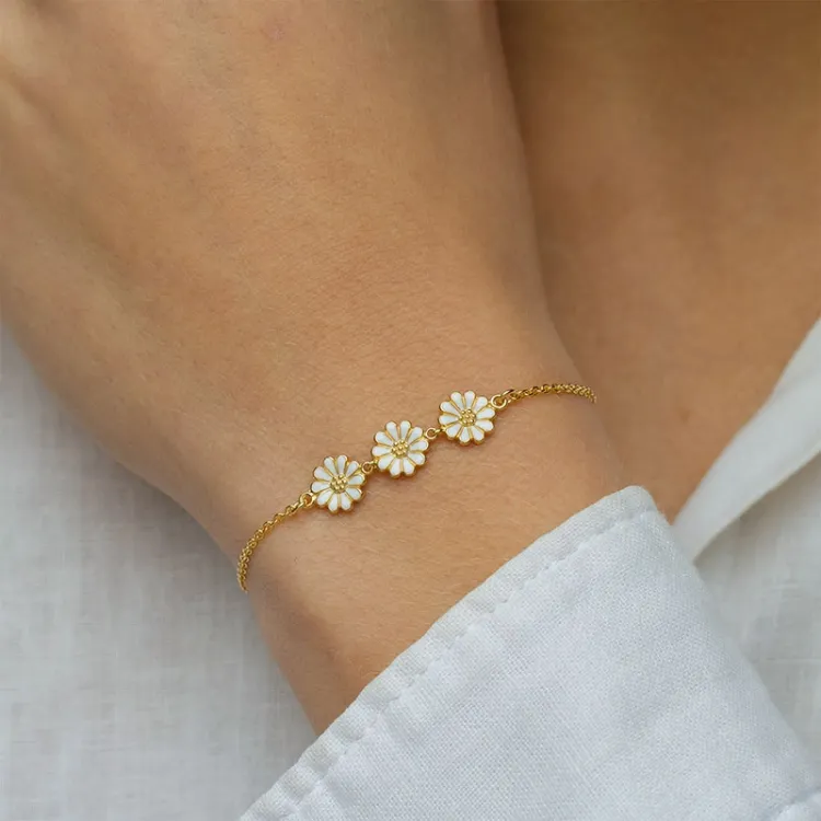 Marguerite weißem Armband aus vergoldetem Sterlingsilber - Maggie