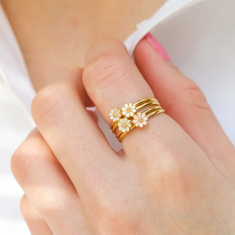 5 mm Marguerite violettem Ring aus vergoldetem Sterlingsilber - Maggie