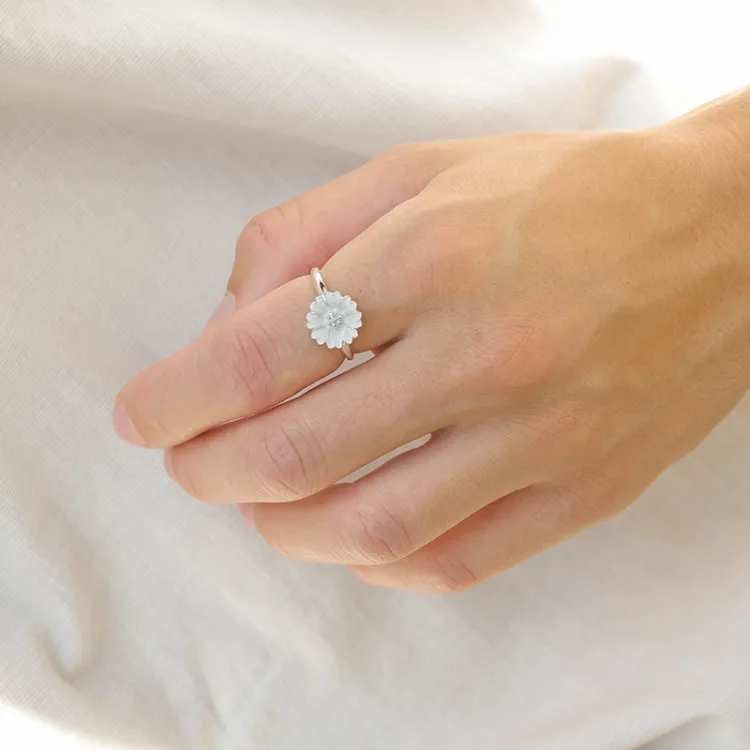 11 mm Marguerite Ring aus Silber - Magda
