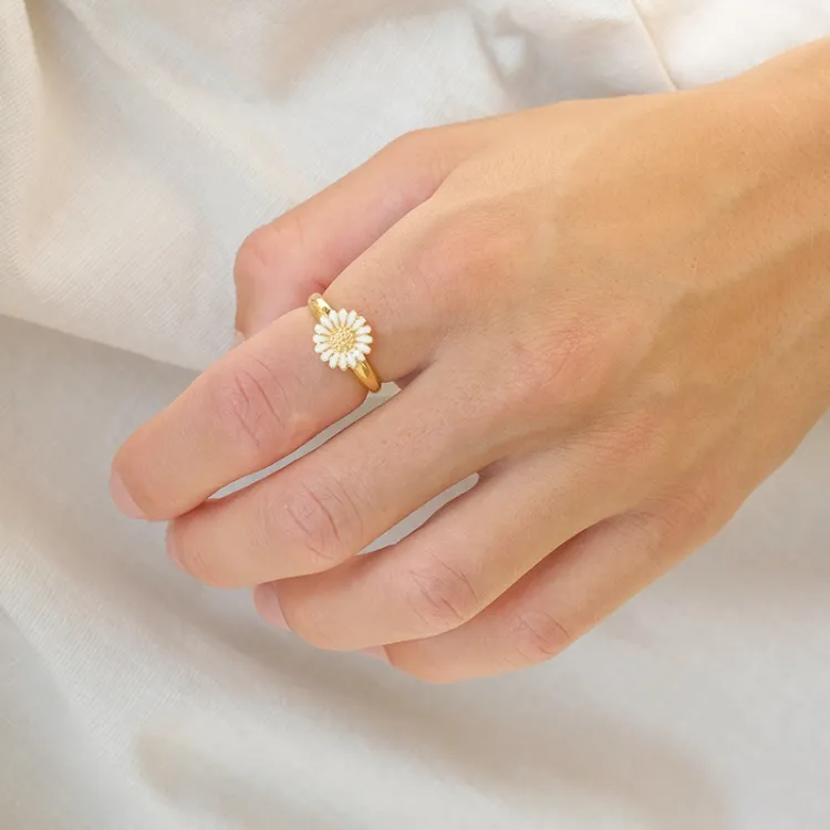 10 mm Marguerite Ring aus vergoldetem Sterlingsilber - Matilda