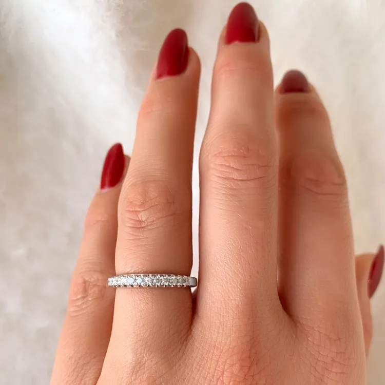 Diamant memoirering in 14 karat weißgold 0,24 ct