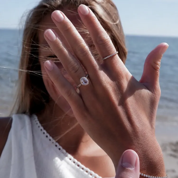 Diamant memoirering in 14 karat gold 0,25 ct