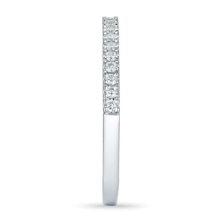 Diamant memoirering in 14 karat weißgold 0,15 ct