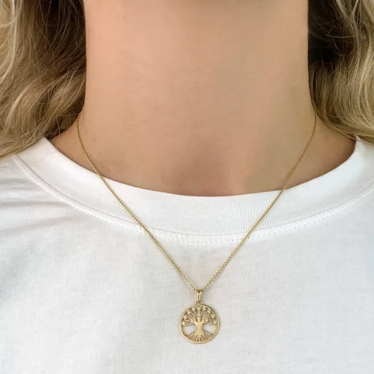 17 mm Lebensbaum Zirkon Anhänger aus 8 Karat Gold - Gold Collection