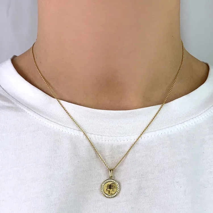 sternzeich skorpion Zirkon Anhänger aus 8 Karat Gold