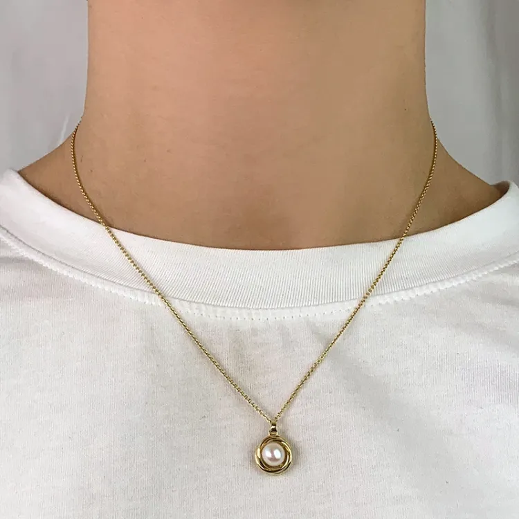 Perle Anhänger aus 8 Karat Gold