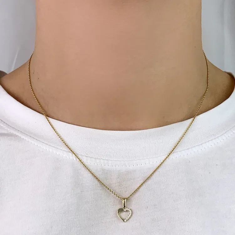 Herz Zirkon Anhänger aus 8 Karat Gold