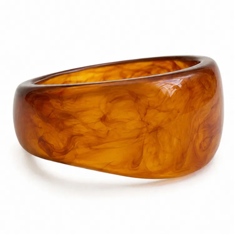 braunem bangle aus Harz - AURA