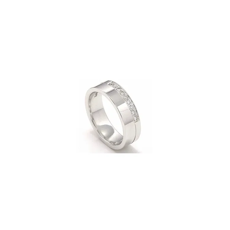 Trauring aus 14 Karat Weißgold 9 x 0,015  ct