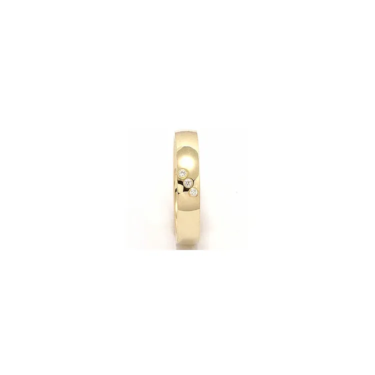 Trauring aus 14 Karat Gold 0,03 ct