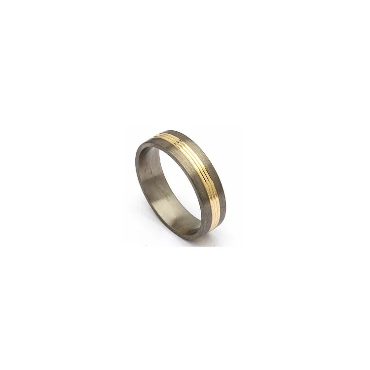 Trauring in Titanium und Gold