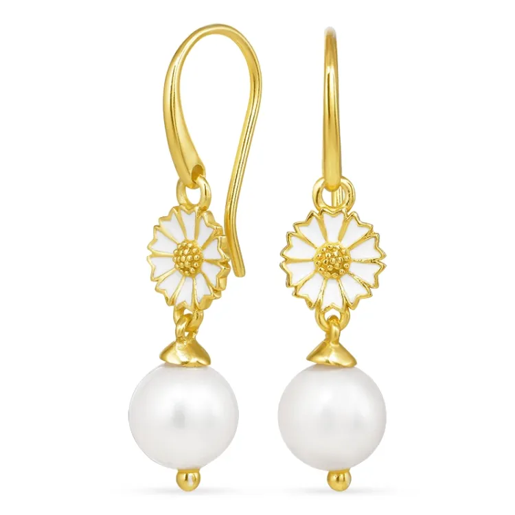Marguerite Perle Ohrringe in vergoldetem Silber