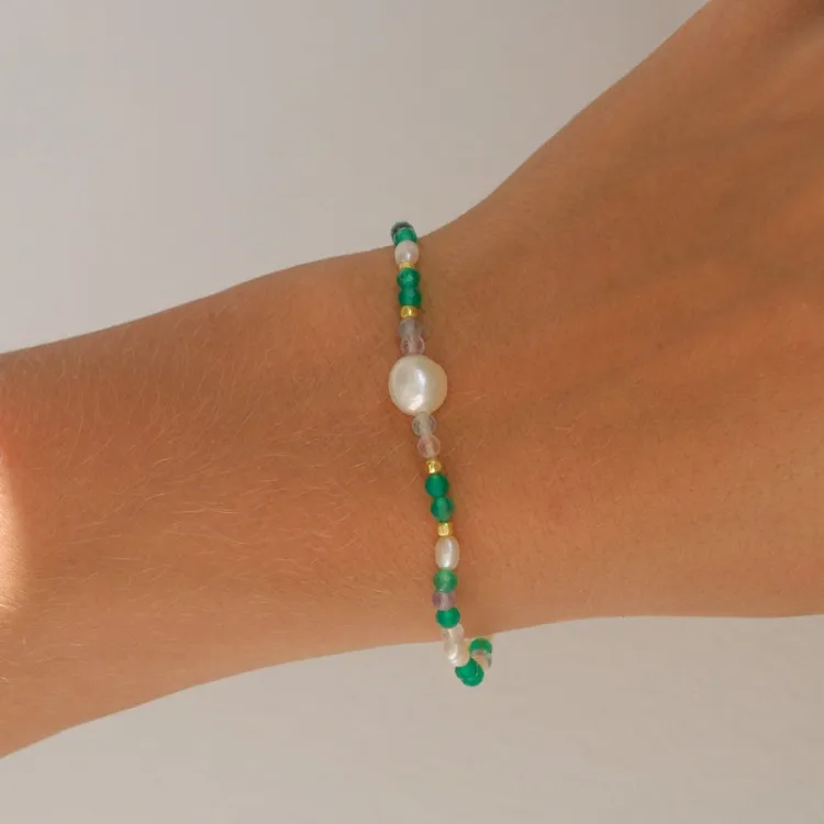 grünem Armband aus vergoldetem Sterlingsilber - Loom Stones