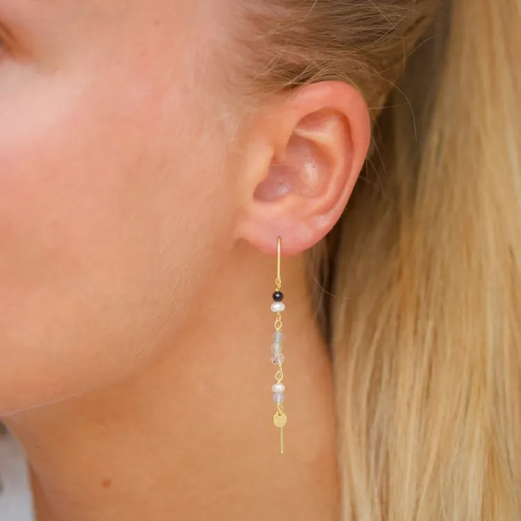 lange schwarzem ketten ohrringe in vergoldetem Silber - Loom Stones