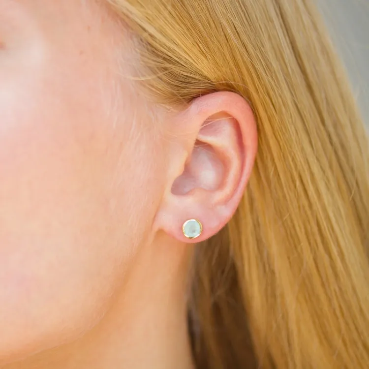 6,5 mm Aquamarin Ohrstecker in vergoldetem Silber - Loom Stones