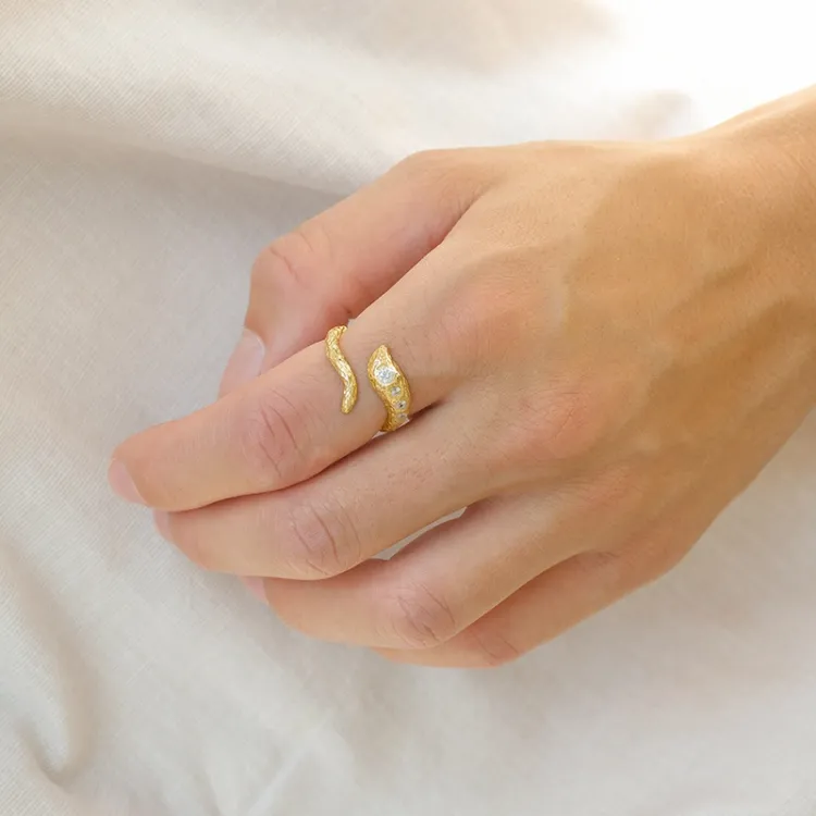 Zirkon Ring aus vergoldetem Sterlingsilber
