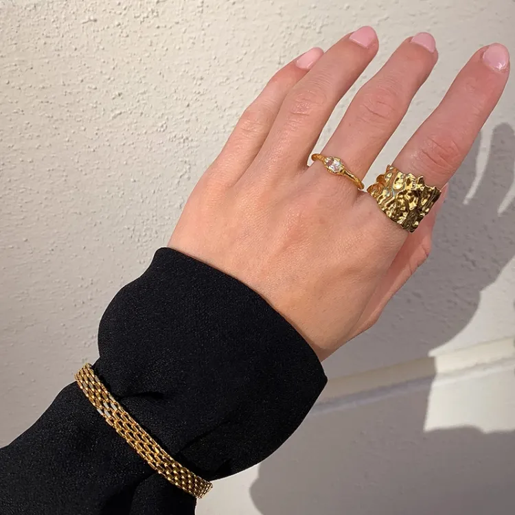 klar Quarz Ring aus vergoldetem Sterlingsilber - Lumé Etched